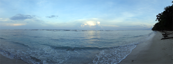 sisi lain pantai Tanjung Setia