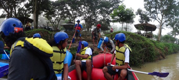 persiapan sebelum berpetualang di sungai Way Besai