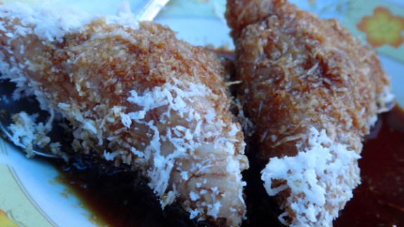 lupis manis panganan dari beras ketan