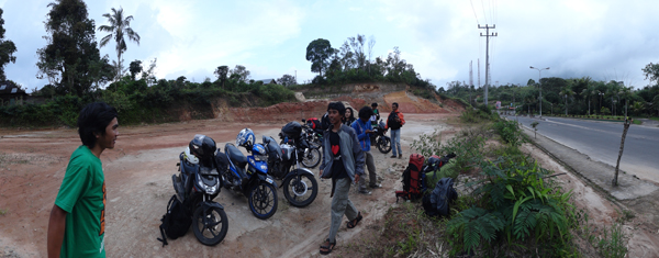 istirahat sejenak di kota Liwa