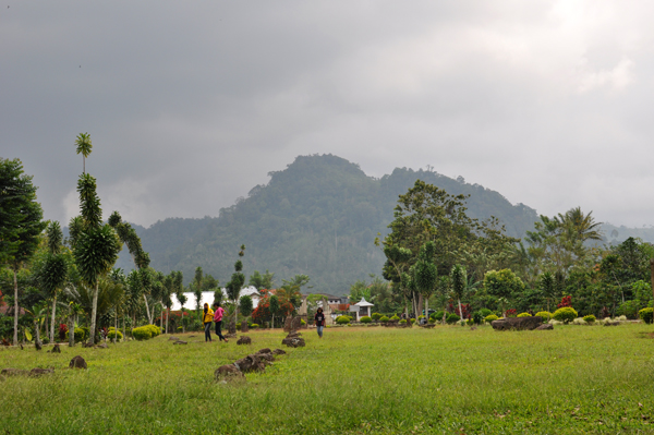 Pemandangan Indah Situs Sekala Brak