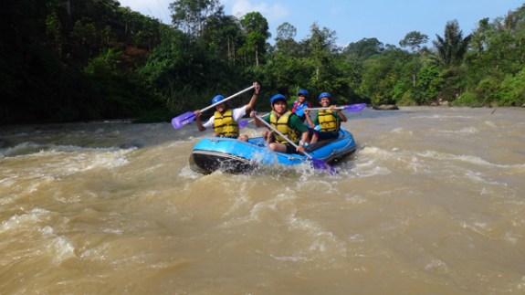 sensasi awal: merasakan arung jeram "Pertama"