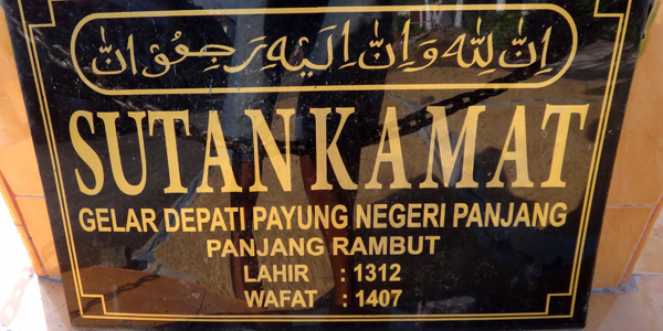 Sutan Kamat - bergelar Depati Payung Negeri Panjang