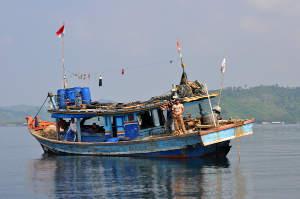 ABK melambai minta pertolongan