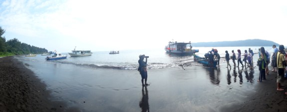 kembali ke laut- menuntaskan keindahan di Gunung Anak Krakatau