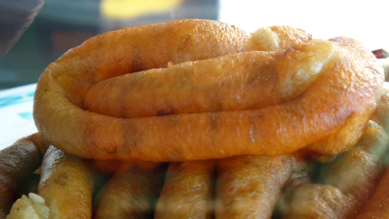 panganan kecil- kue perut ayam khas Kupang