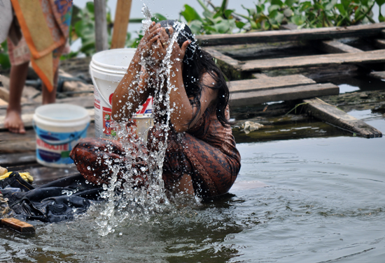 air dan manusia tidak terpisahkan