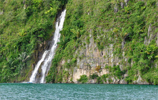 Air Terjun Situmurun - desa Binangalom kecamatan Lumban Julu