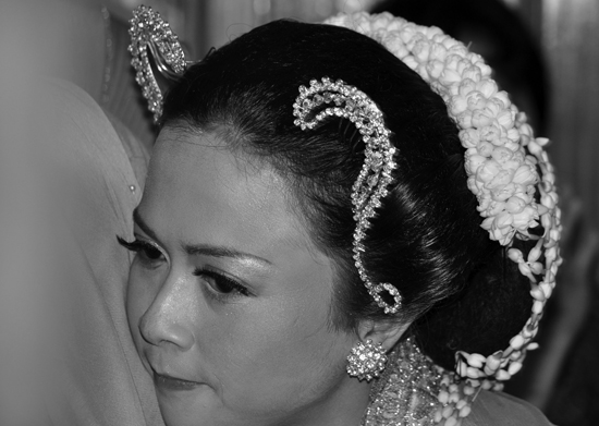 Mempelai Wanita - Desvi