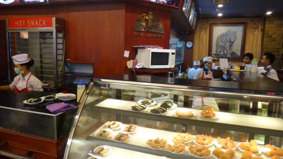 Restoran Nelayan - spesialis makanan laut  dan Oriental