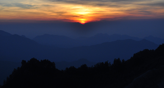 sunrise di Taman Nasional Kelimutu