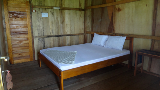 kamar penginapan di Dintor