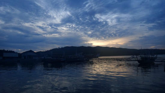 senja di Pelabuhan Carocok