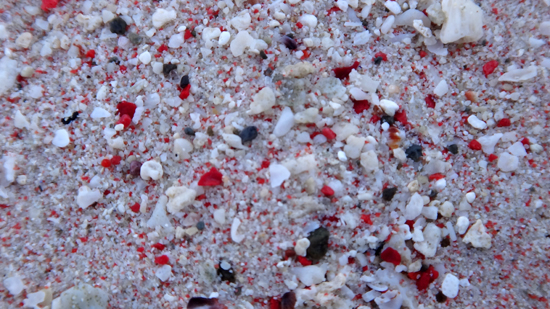 pasir di pink beach