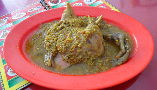 Bebek Betutu - hidangan khas Bali