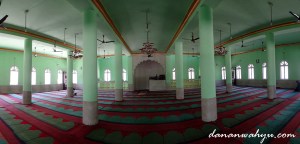 interior Masjid Jami’ Kathmandu