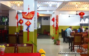 Suasana di dalam Resto