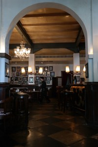 lantai satu Cafe Batavia - dekat kasir