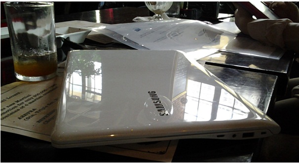 ATIV Book 9 Lite dibekali Prosesor quad-core 1.4GHz dan Radeon HD8250 