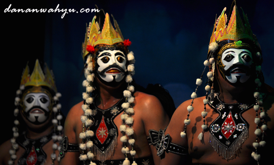 Wayang Topeng Madura