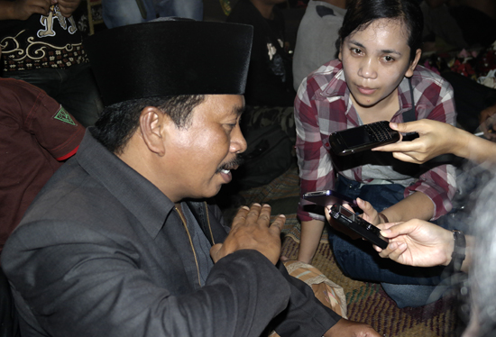 Pak Merto - Pemimpin Wayang Topeng Rukun Perawas