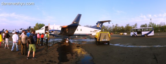 Budha Air di Bandara Internasional Tribhuvan, Kathmandu 
