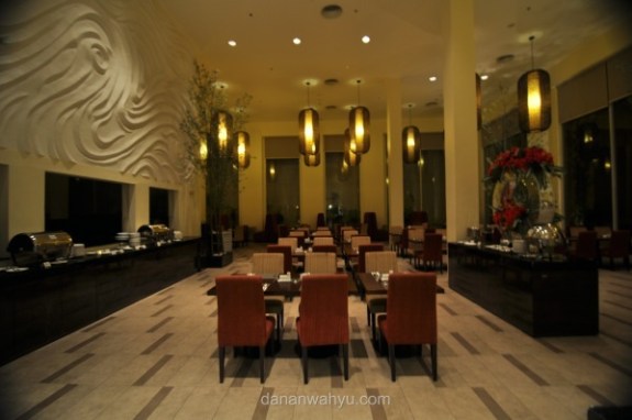 suasana romantis Bamboo Resto
