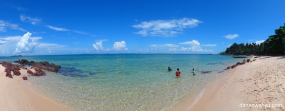 pantai Mirota di pulau Galang
