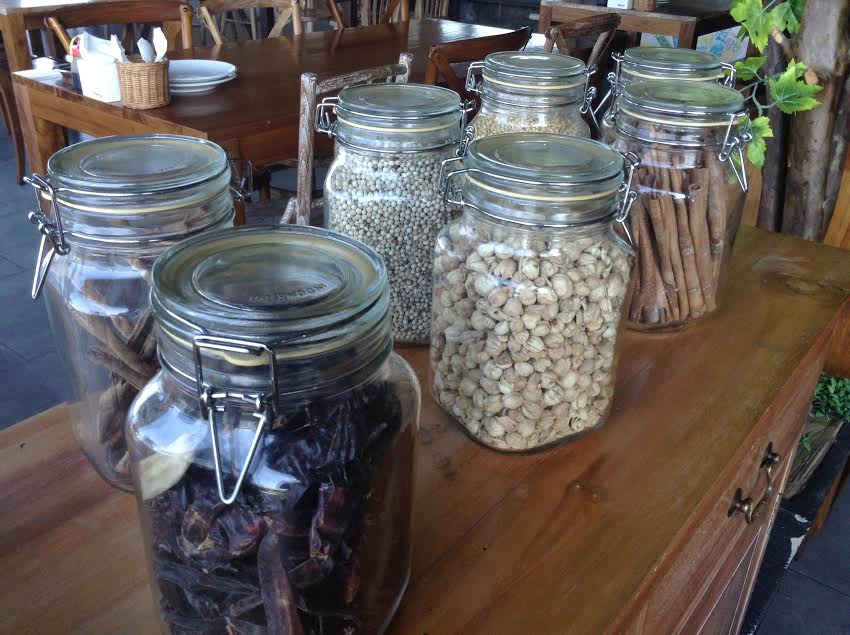 rempah nusantara - menginspirasi sajian mewah rijsttafel