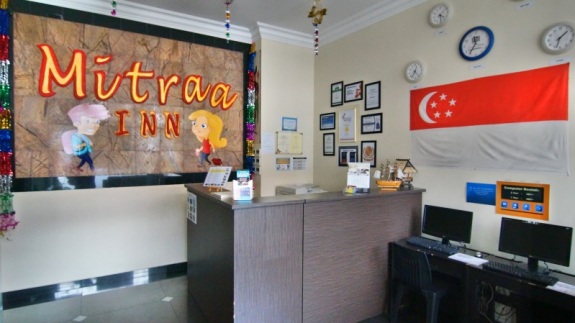 receptionist mitra Inn