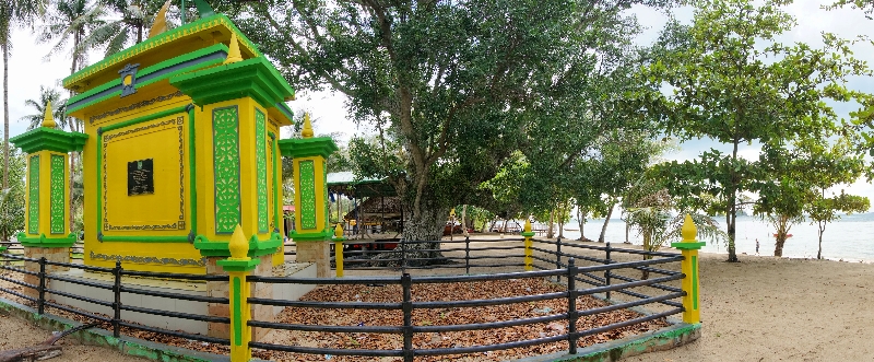 tugu kampung tua Nongsa