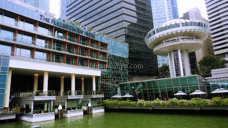 The Fullerton Bay Hotel 