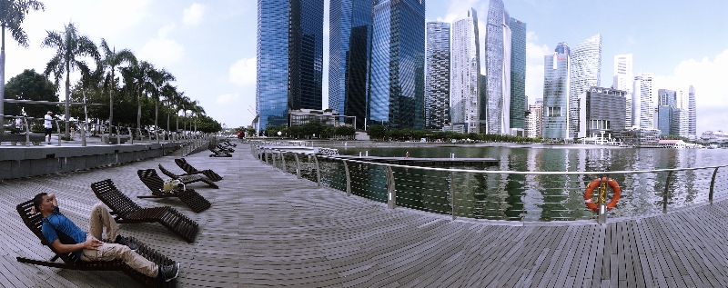 Bay Front  -  gugusan gedung menjulang