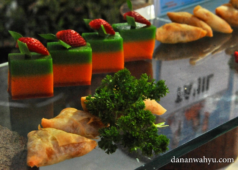 takjil - aneka kue tradisional