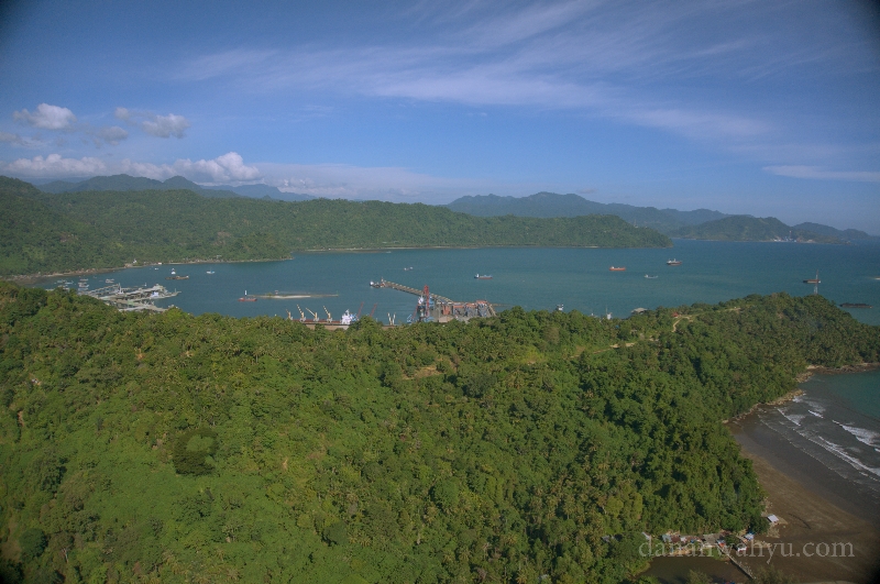 Pelabuhan Teluk Bayur
