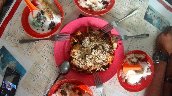 Kudapan Ala Baba Nyonya di Melaka, Malaysia