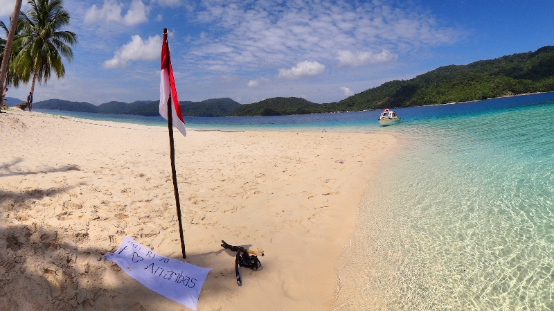 Sang Merah Putih kukibarkan di bumi Anambas