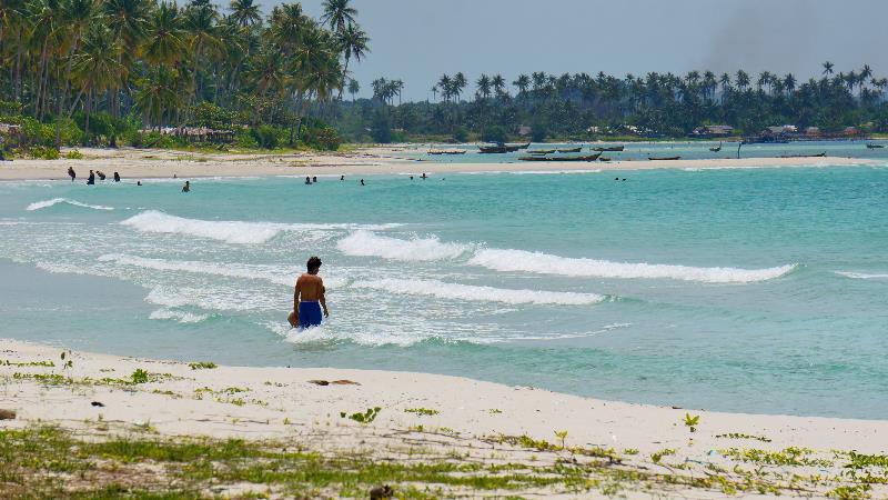 indahnhya pantai Trikora IV, pulau Bintan