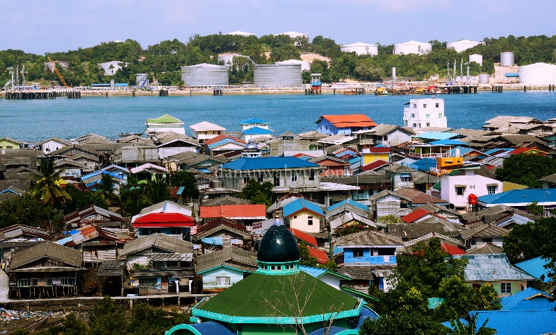 Belakang Padang dan Sambu dari atas bukit