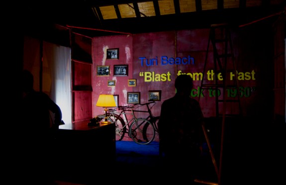 photo booth berukuran ruang tamu dipindahkan ke lobi