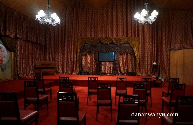resto atau ballroom yang akan mengingatkan jaman dulu 