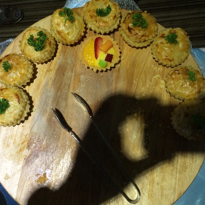 jejak rekam Quiche Lorraine & Fruit Tart terakhir 