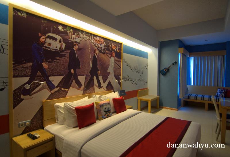 foto fenomenal The Beatles jadi elemen dekoratif 