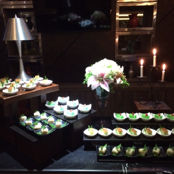 jajan pasar cantik di salah satu sudut resto 