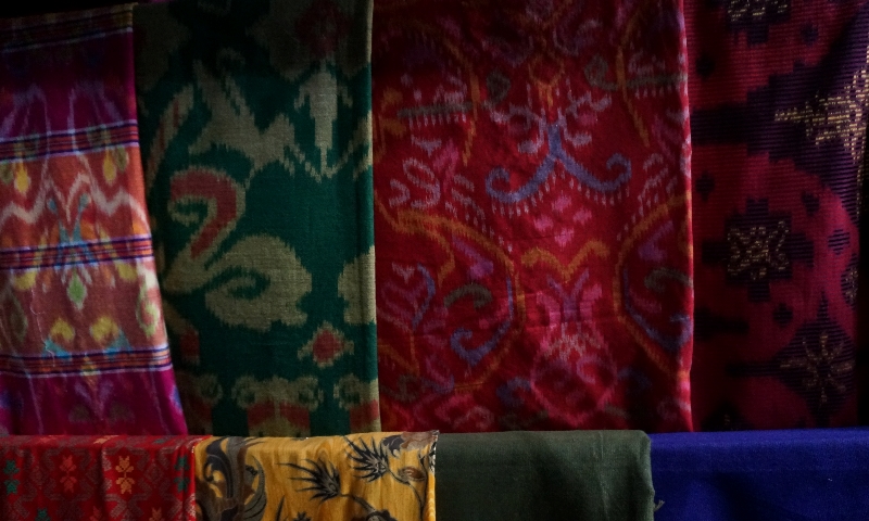 kain gringsing, kain tradisional termahal di Indonesia
