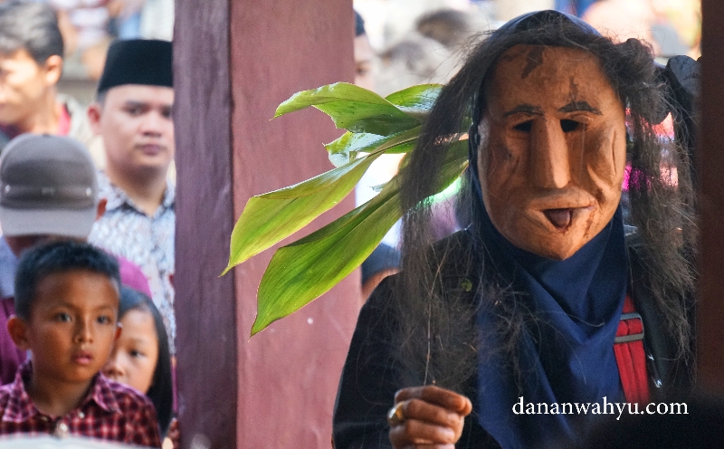 Sekurai kamak yang tidak baik hati