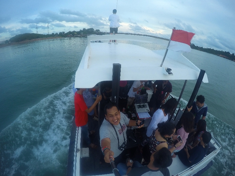 party kece ala Barelang Amazing Trip 