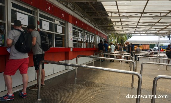 Mau beli tiket go show, Silakan saja :D 