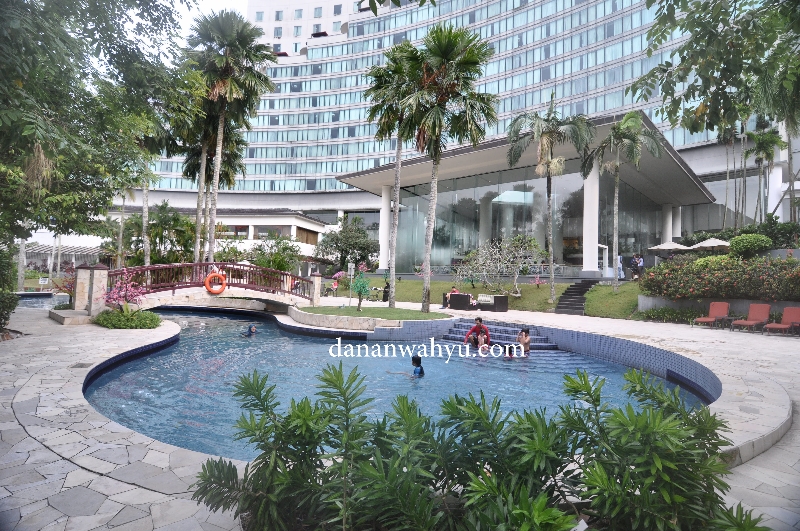 Thistle Johor Bahru , hotel mewah di ujung semenanjung Malaka 