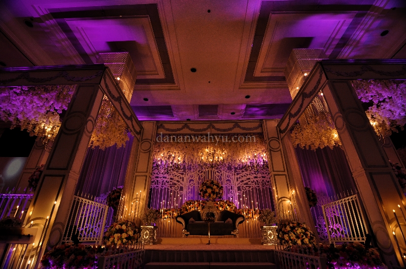 ball room untuk pest pernikahan dengan kapasitas 1000 orang 